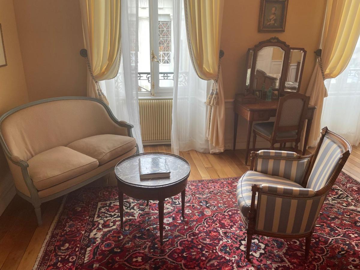 Maison D'Hercule 马耶讷 外观 照片